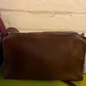 No name 100% leather brown bag